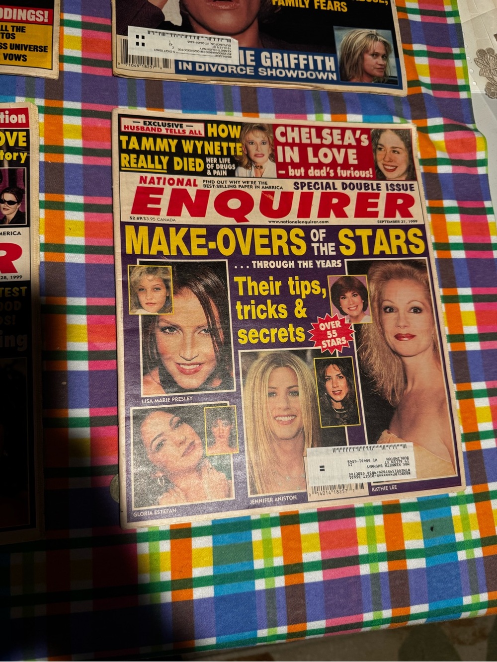 Magazines - Picture 4 of 5